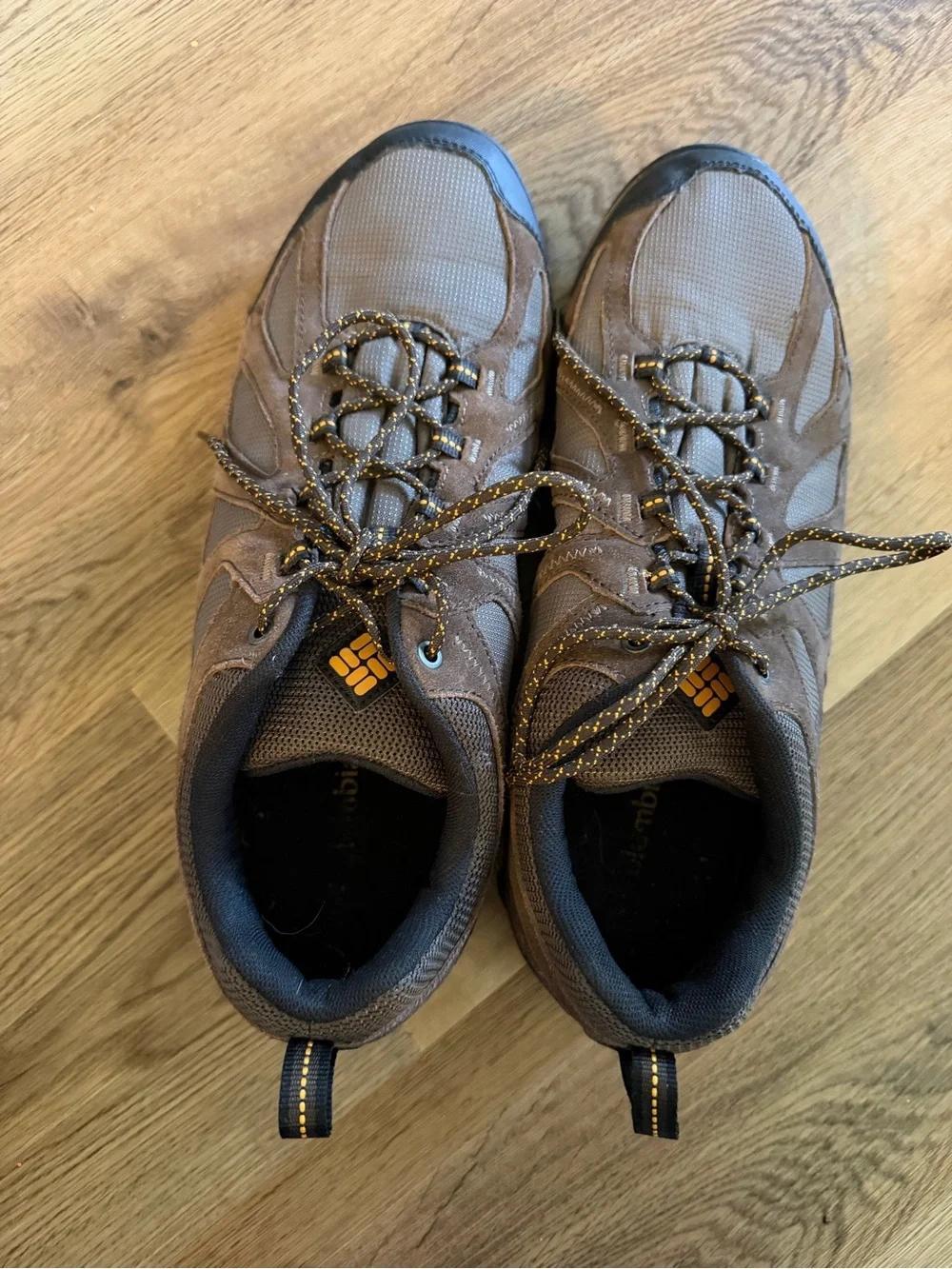 Columbia Men's Brown and Black Trail Sneakers Sz 12 - Picture 2 of 5